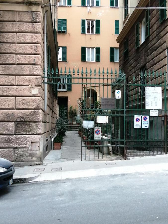 Artroom In Appartment Genova Esterno foto